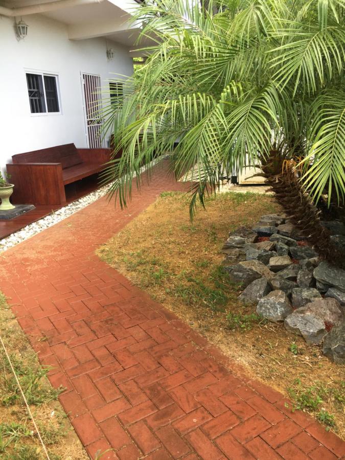 Asteria Studios Paramaribo Bagian luar foto