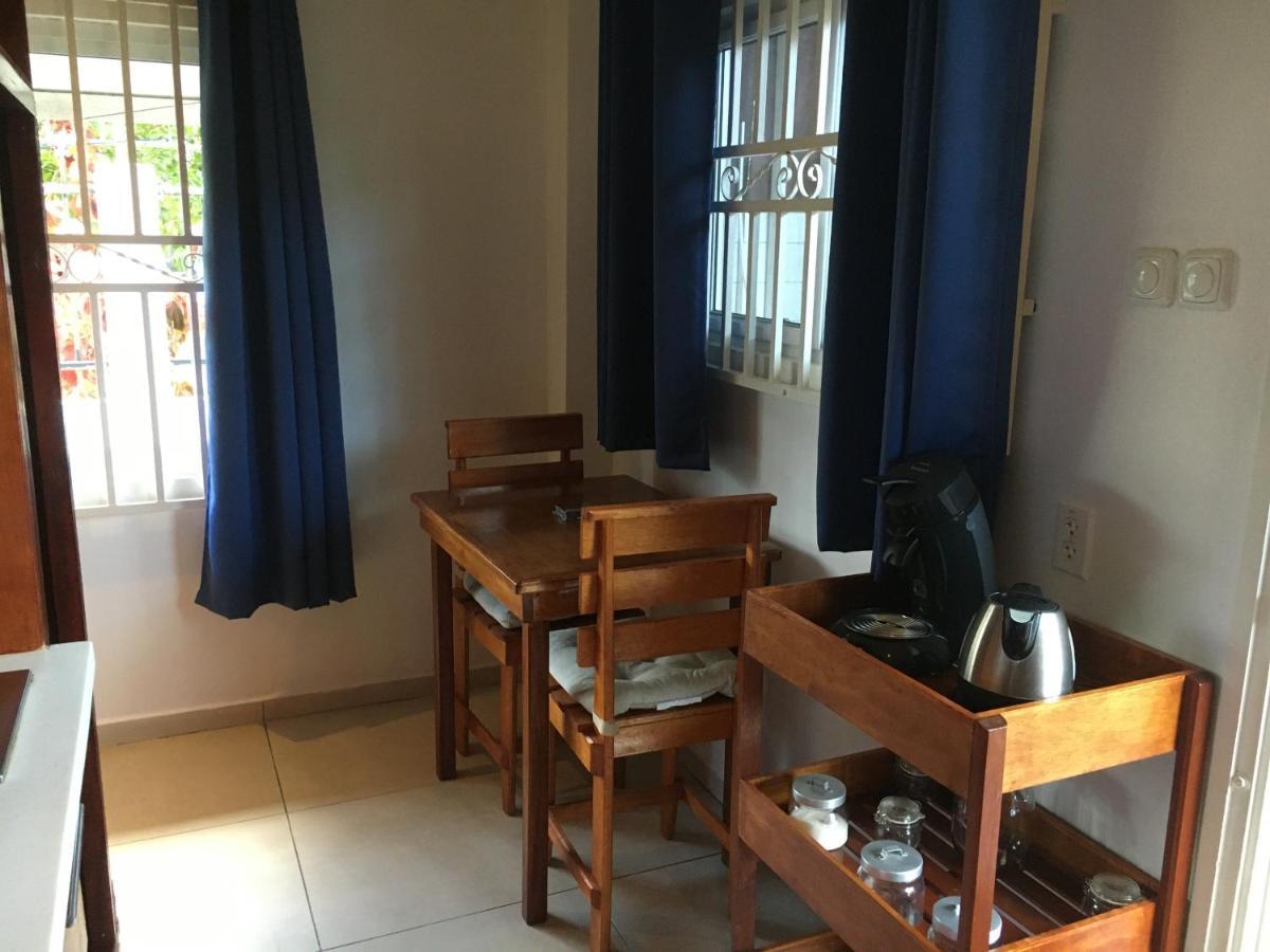 Asteria Studios Paramaribo Bagian luar foto