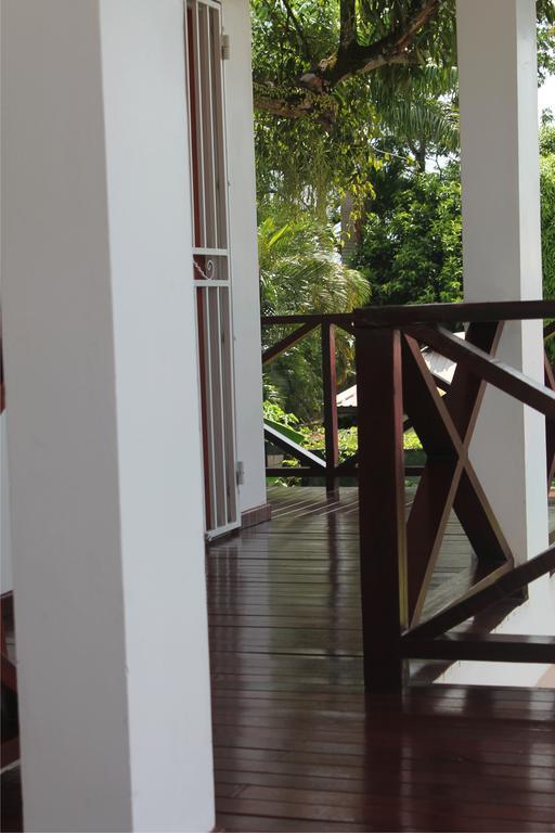 Asteria Studios Paramaribo Bagian luar foto